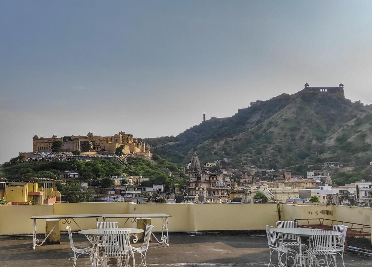 Adhbhut Hotel Jaipur Eksteriør bilde
