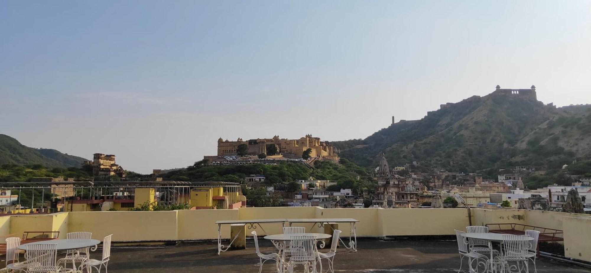 Adhbhut Hotel Jaipur Eksteriør bilde