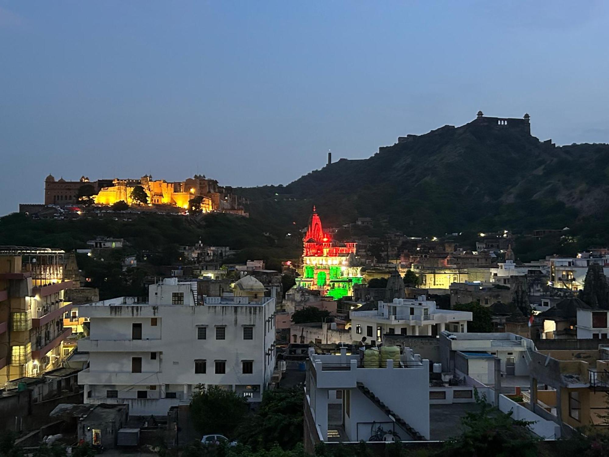 Adhbhut Hotel Jaipur Eksteriør bilde