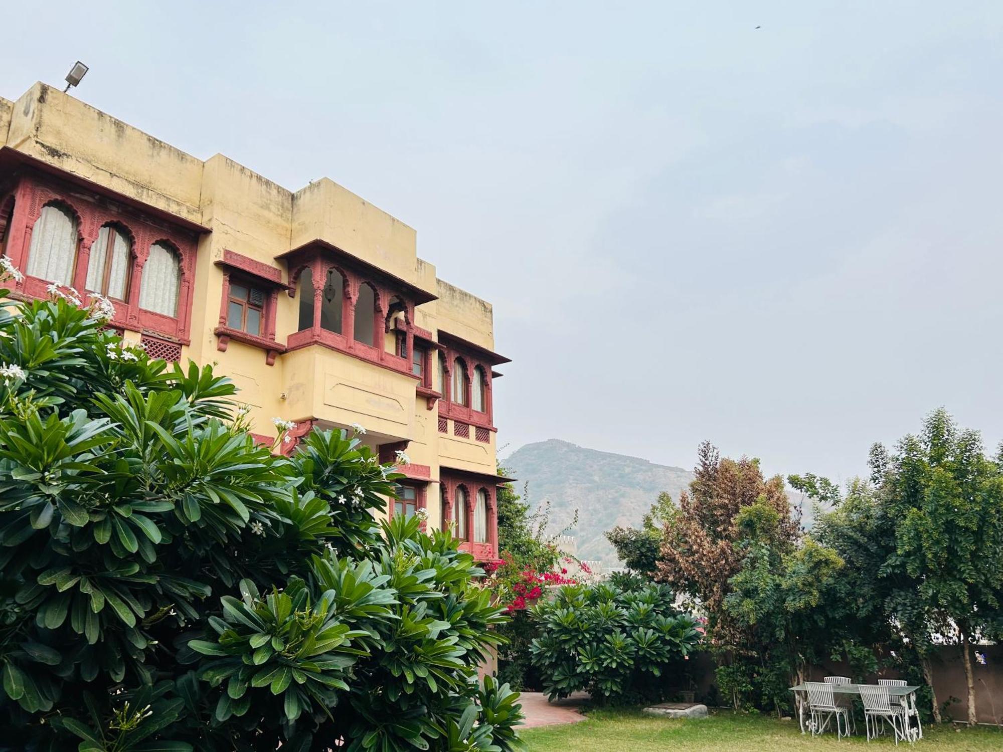Adhbhut Hotel Jaipur Eksteriør bilde