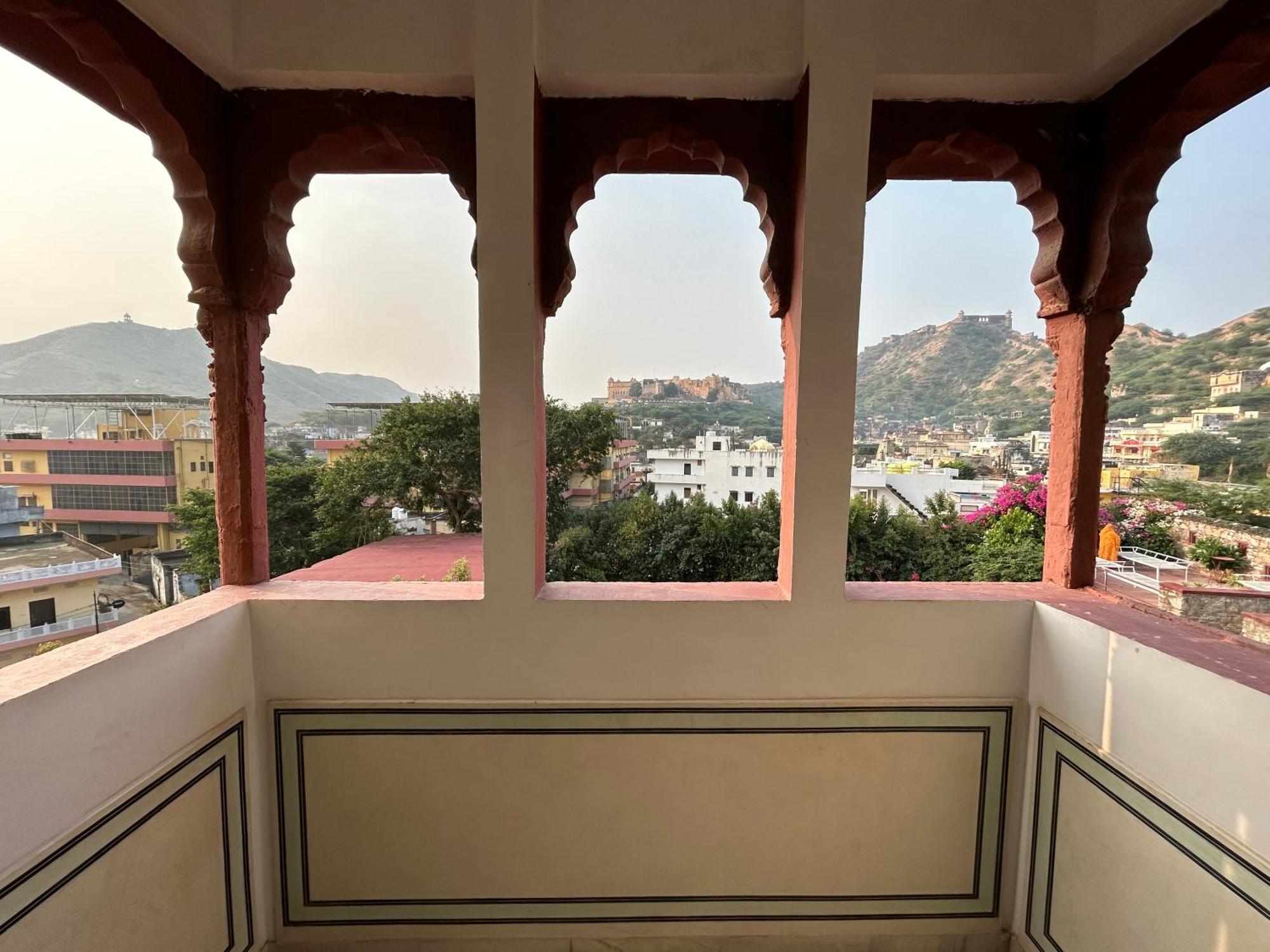 Adhbhut Hotel Jaipur Eksteriør bilde