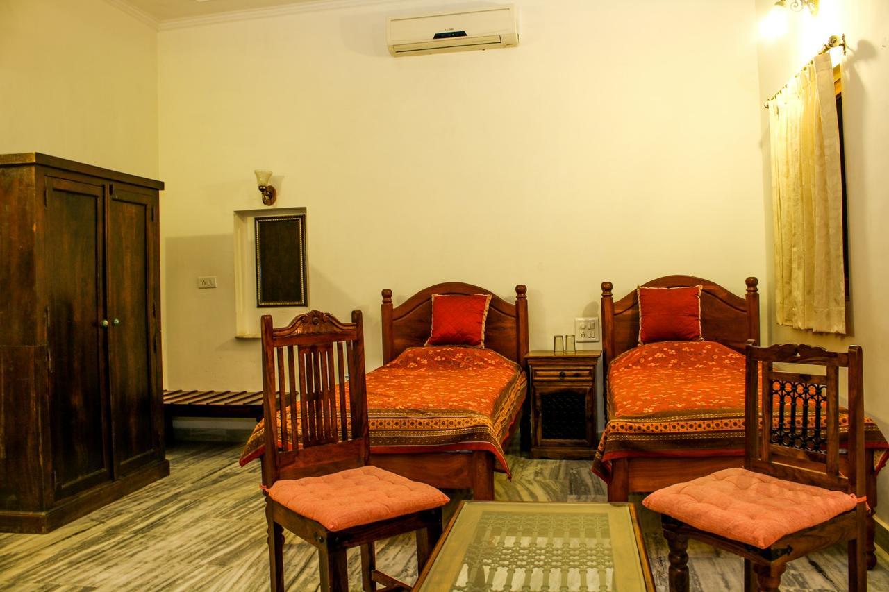 Adhbhut Hotel Jaipur Eksteriør bilde