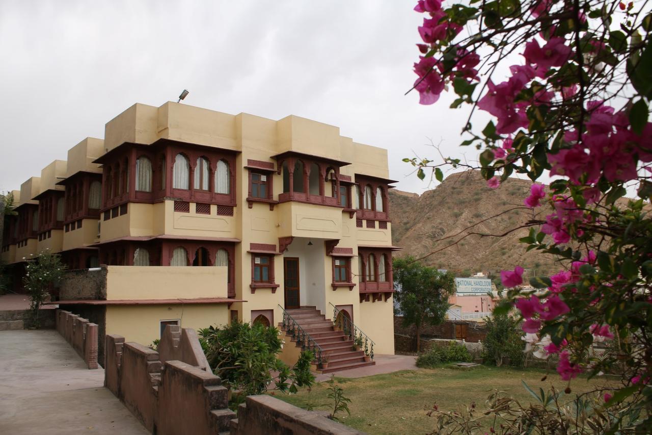 Adhbhut Hotel Jaipur Eksteriør bilde