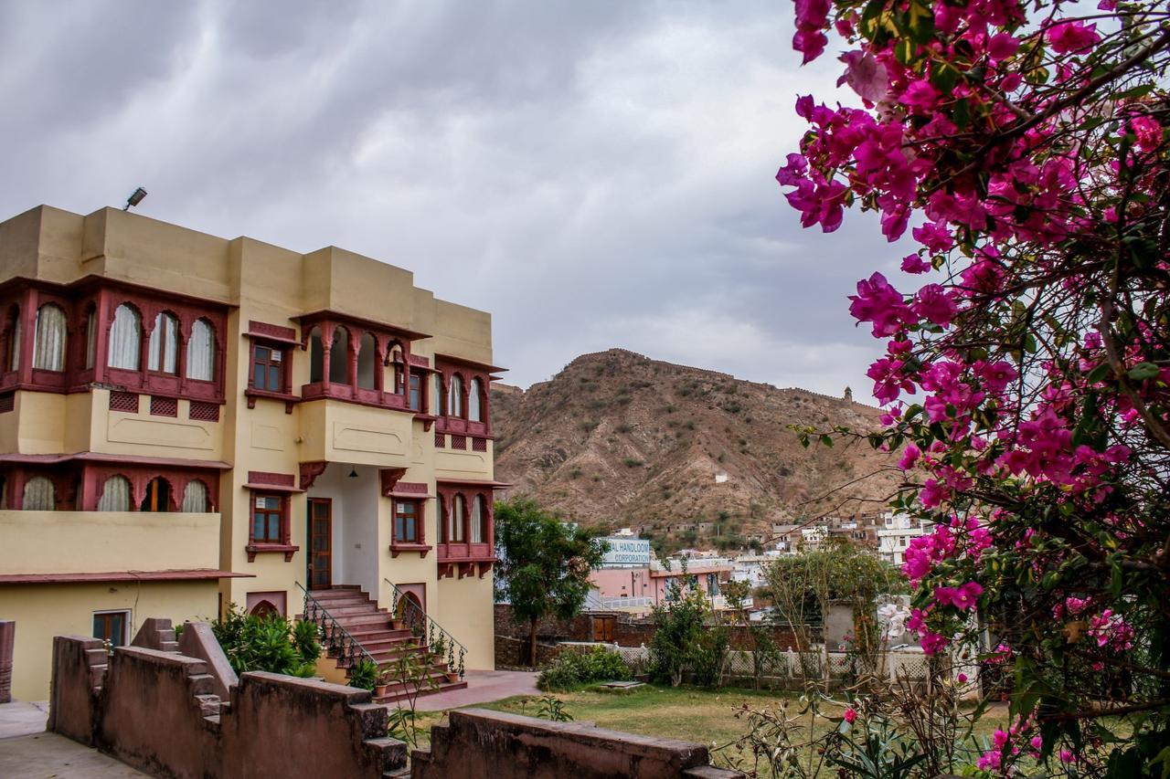 Adhbhut Hotel Jaipur Eksteriør bilde